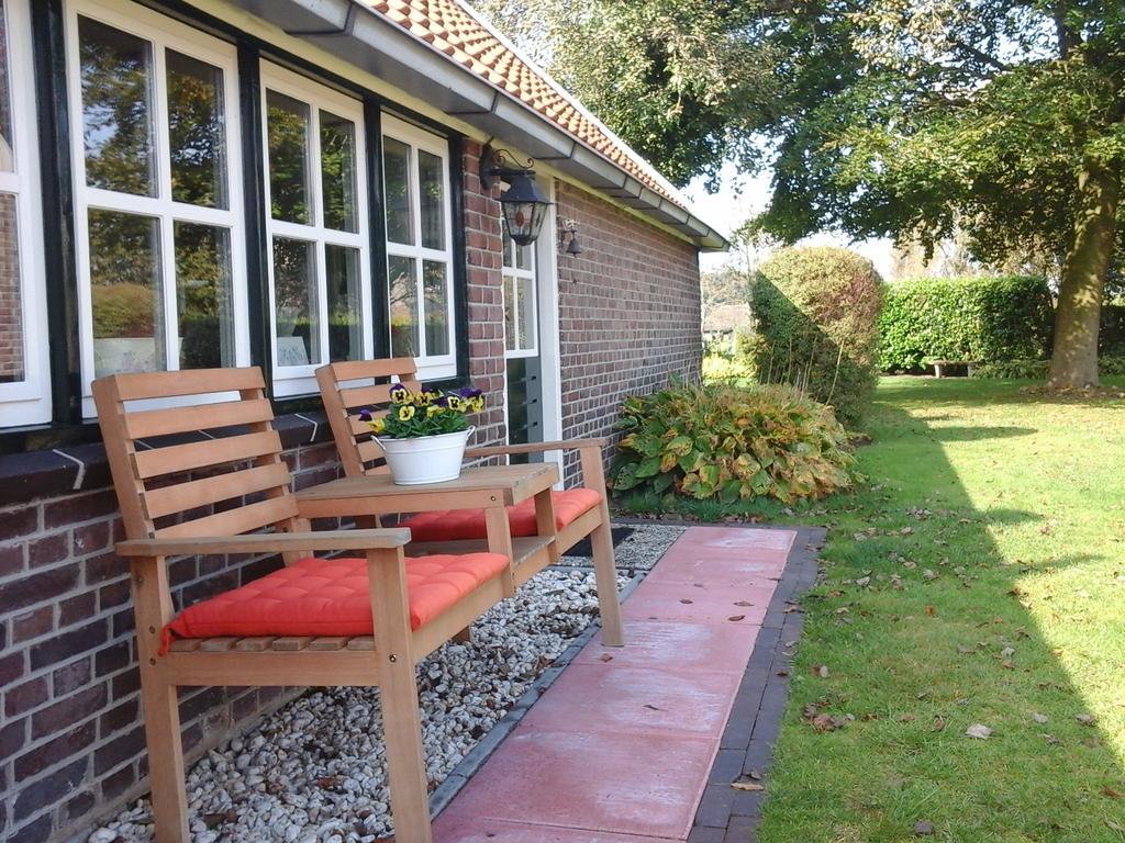 B&B De Luttikhoeve Giethmen Exterior foto